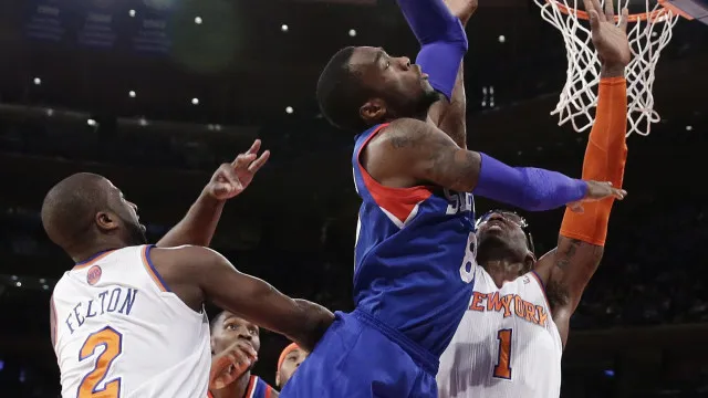 
                    Reforçados Sixers estragam a festa dos campeões Knicks
                