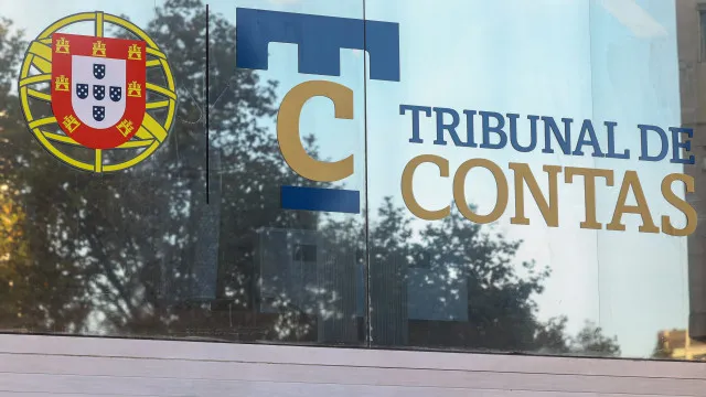 
                    Deputados aprovam nova lei de organização e processo do Tribunal de Contas
                
