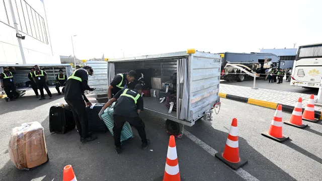 
                    Ataque a aeroporto saudita de Dammam faz 1 morto e 8 feridos
                