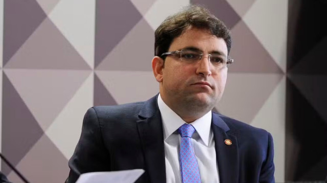 Moraes manda bloquear R$ 6 bi de Willer Tomaz