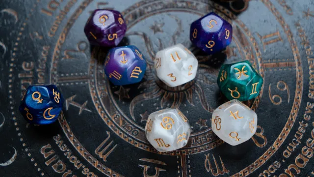 
                    Chegou a temporada de Escorpião! O que muda para cada signo? 
                