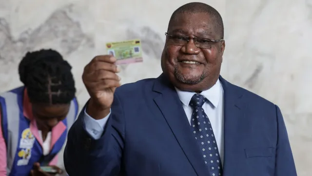Renamo expulsa dirigente histórico que exigia saída do líder