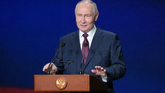 Putin celebra vontade da sul-africana De Beers colaborar com russa Alrosa
