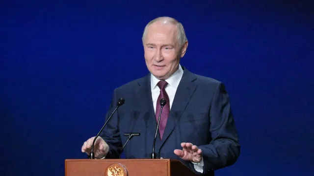 Putin está pronto para "acordo final" com Ucrânia e não "breve pausa"