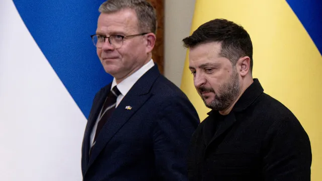 Zelensky assina acordos com Finlândia durante visita de Orpo