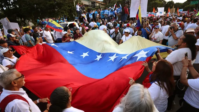 
                    Sete detidos por participar em manifestação da oposição em Caracas
                