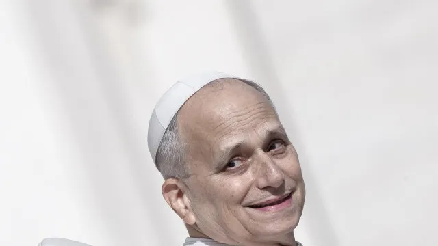 
                    Papa cancela visita a Assis. 