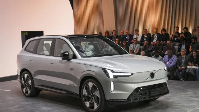 Volvo Cars agrava prejuízos para 414 milhões e corta 2.500 postos