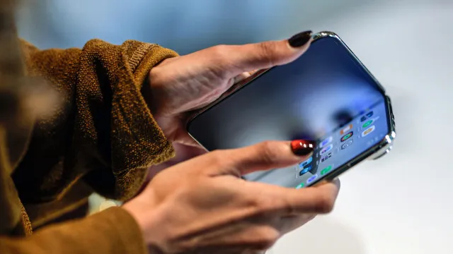 A mais recente atualização do iOS é exclusiva do iPhone Duo
