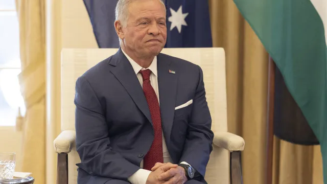 
                    Rei jordano promete aplicar as penas 