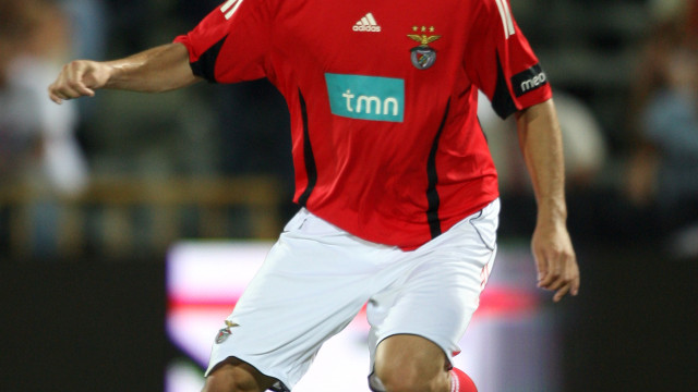 Colocou Messi numa maca e falhou no Benfica. O que é feito de Sepsi? (Foto: Reprodução)
