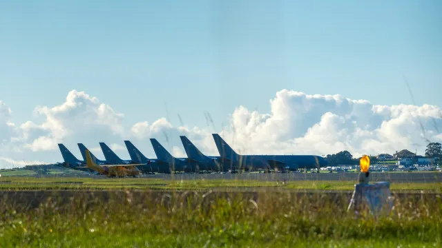 Base das Lajes com 17 aviões reabastecedores dos EUA estacionados