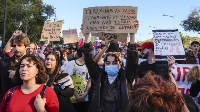 Acampada de Lisboa estima participação de 25 mil pessoas na manifestação