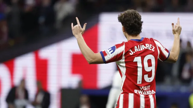
                    Atlético de Madrid passa teste diante do Deportivo e aproxima-se do Barça
                