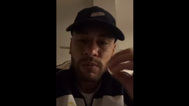 Neymar se explica após expulsão polêmica: