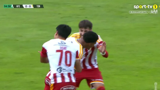 
                    Hiago Santos marcou, mas o protagonista do golo do AVS foi outro
                