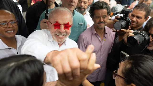 Lula convencido de que o povo vai impedir "um miliciano" na presidência
