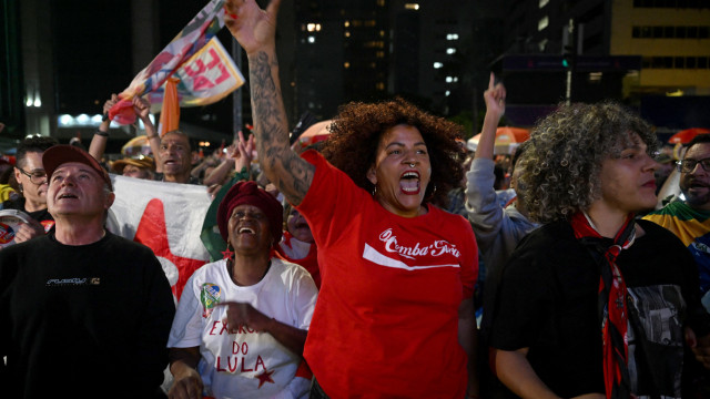 AO MINUTO: Lula da Silva reeleito presidente do Brasil