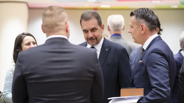 Estados-membros da UE chegam a acordo sobre reforma da PAC