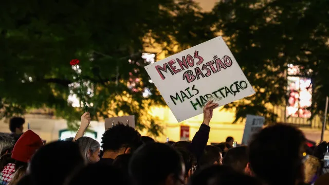
                    Manifestação: 