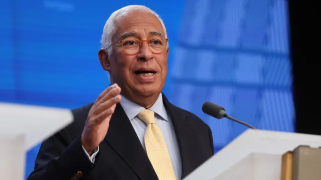 
                    António Costa pede aos Huthis que parem ataques e negociem sob a ONU
                