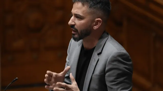 Bloco de Esquerda acusa Montenegro de "mandar bater" em manifestantes