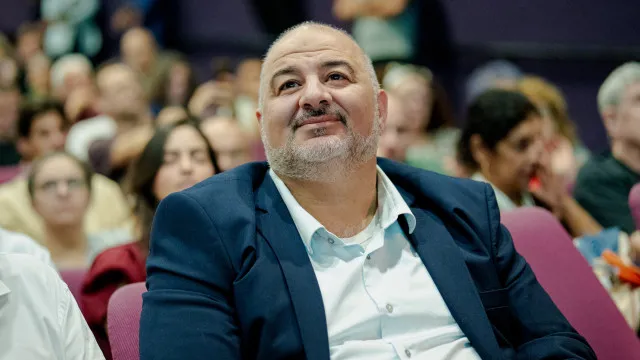Israel: Líder de partido árabe diz que tem sido contactado pelos 2 blocos