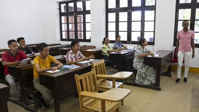 
                    Timor-Leste e Indonésia analisam reforço da cooperação no ensino superior
                