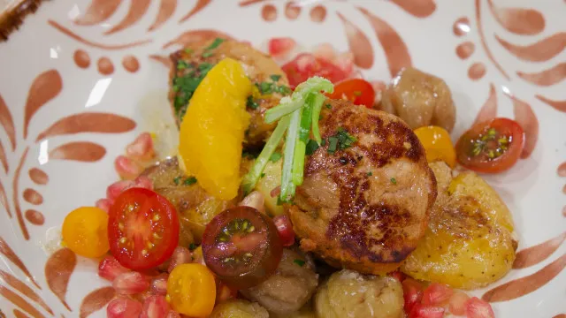 
                    Receita de chef! Lombelos de porco com batatas e castanhas esmagadas
                