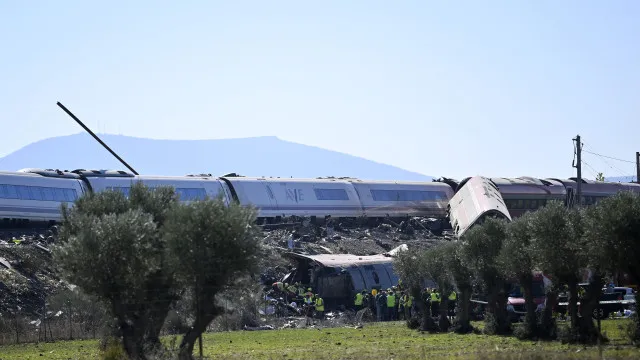 
                    De Adamuz a Toledo: Dois acidentes ferroviários em 9 meses (e 110 mortos)
                