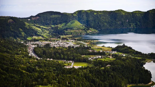 
                    Sismo de magnitude 4,0 sentido na ilha de São Miguel
                