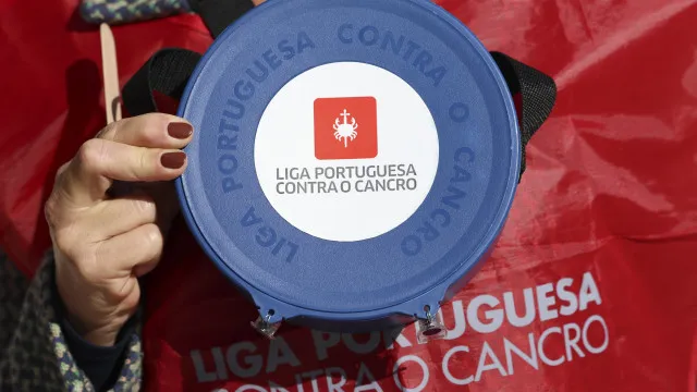 Peditório da Liga Portuguesa Contra o Cancro arranca hoje em todo o país