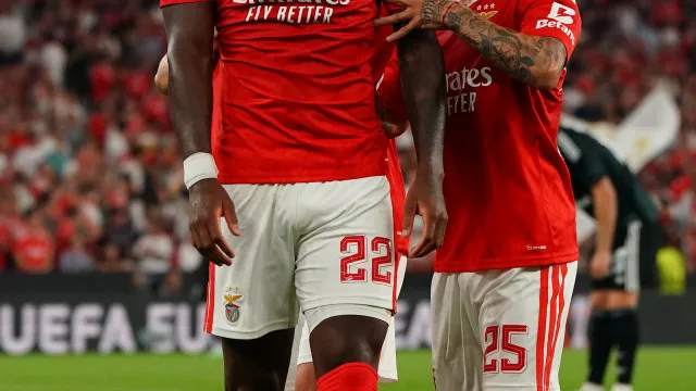 
                    Jhon Durán pode ir a jogo no Benfica-Gil Vicente? Eis a decisão final
                