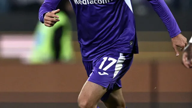 
                    João Mário em destaque no empate da Fiorentina, com Pote pouco utilizado
                