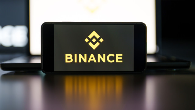 Binance congela 2,25 mil milhões de euros após ciberataque