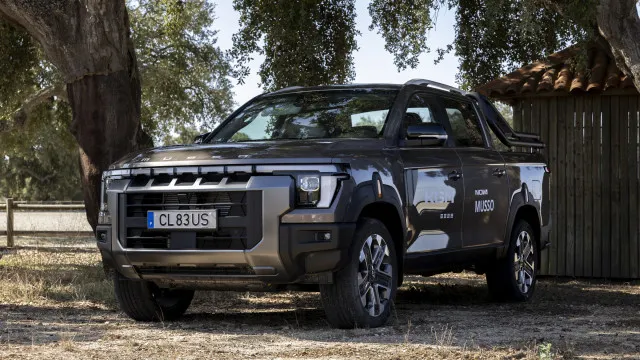 
                    KGM Musso tem nova geração. As novidades e os preços da pick-up
                