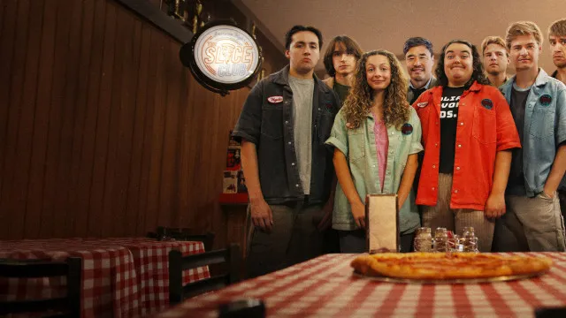 "Salário Mínimo" começou no TikTok e é a nova série de comédia da Netflix