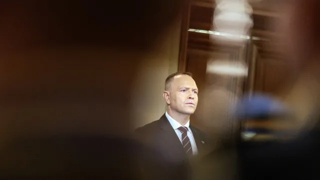 Presidente polaco reúne partidos para tentar resolver crise política