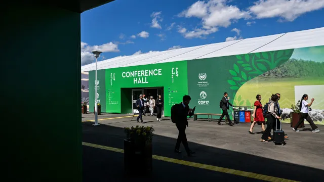 
                    Zero critica falta de vontade política na COP17
                