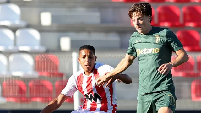 
                    Rafael Nel mostra-se a Borges e Sporting B sobe ao trono... à condição
                