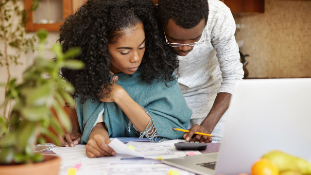 Manage a family budget? Get to know the 50/30/20 savings rule.