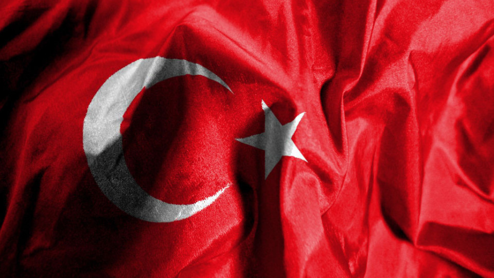 Turcos retiram soldados de zona controlada pelo ISIS