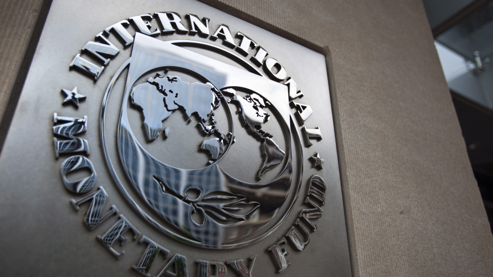 Angola. FMI aprova 5.ª revisão do programa de ajuda e liberta 772 milhões
