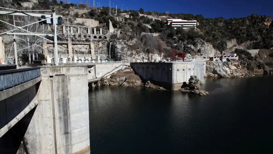 Impostos devidos pela EDP? PS questiona Governo sobre risco de caducarem