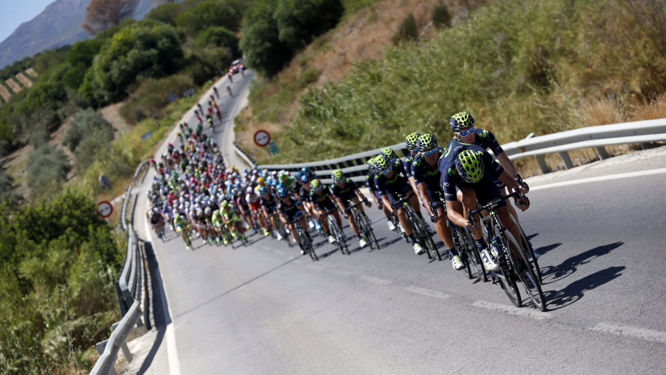 Vuelta: Esteban Chaves assume liderança ao vencer segunda etapa