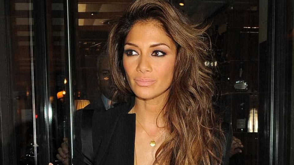 Nicole Scherzinger quer voltar para ex-namorado