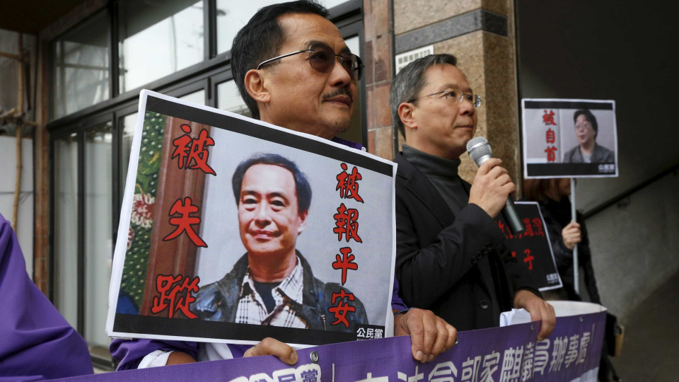 Livreiro de Hong Kong temia rapto de colega por agentes chineses