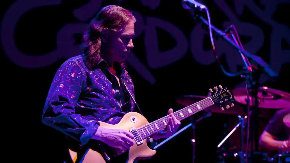 Festival de blues em Braga com Amar Sundy, Robben Ford e Tim no cartaz