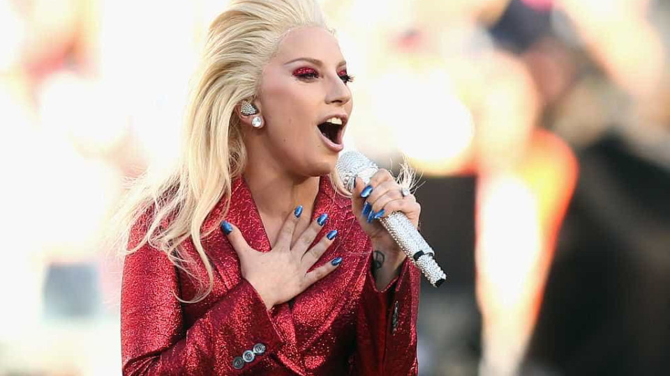 Lady Gaga estará no Superbowl: Recorde outros grandes momentos