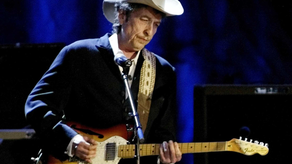 Norte-americano Bob Dylan, primeiro músico a vencer Nobel da Literatura